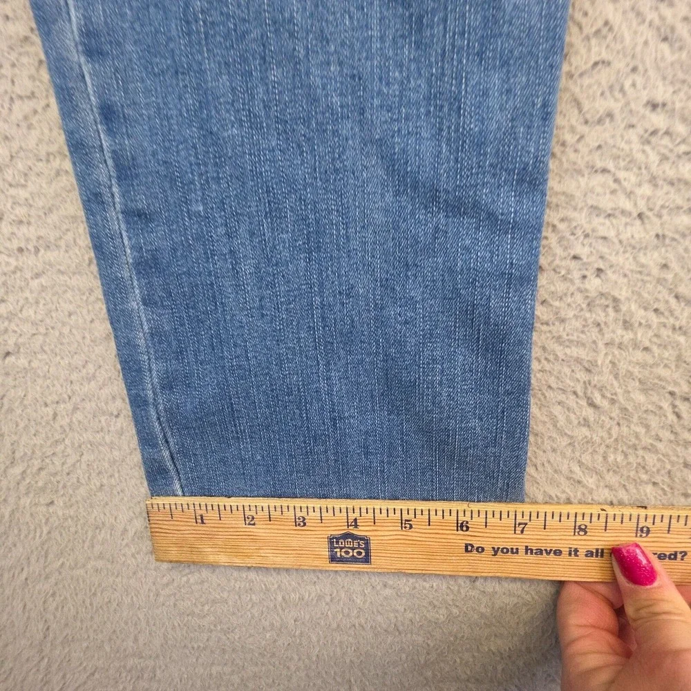 Lee Jeans Women 30x29 Blue Classic Fit Straight Leg Medium Wash Mid Rise Stretch